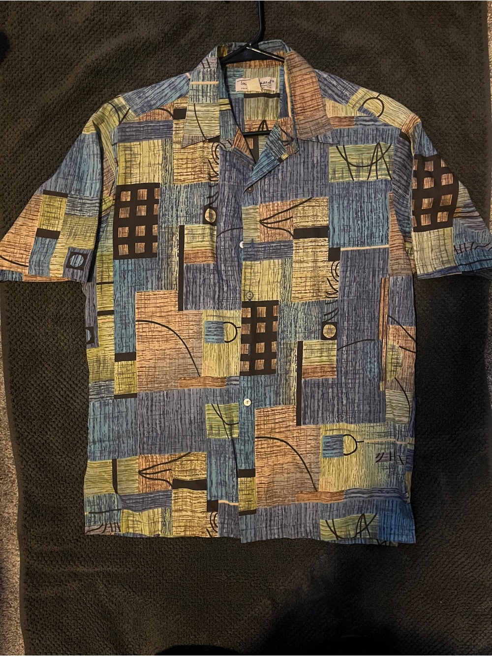 Tori Richard Short Sleeve Button-Down in Blue, Green & Tan Geometric Print